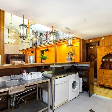 Apartment Alfama Kuta Loft Lisbon